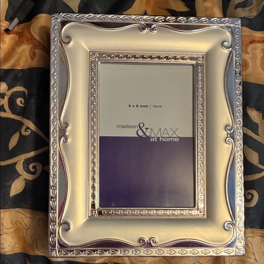 Madison Ornate Silver Picture Frame